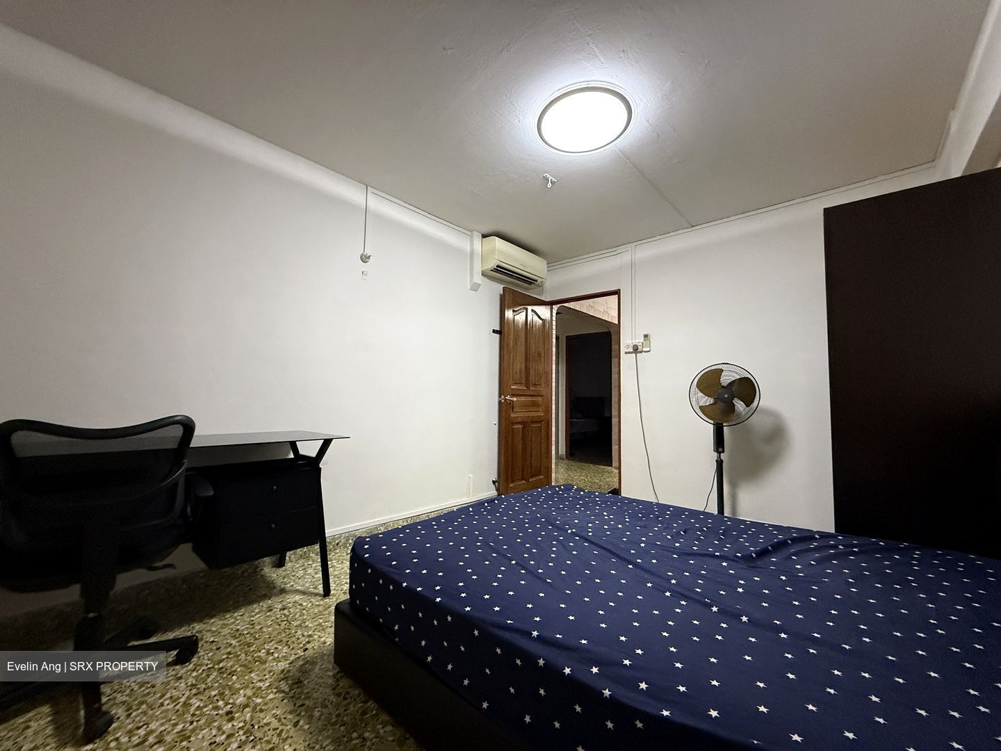 Blk 239 Jurong East Street 21 (Jurong East), HDB 5 Rooms #565706781
